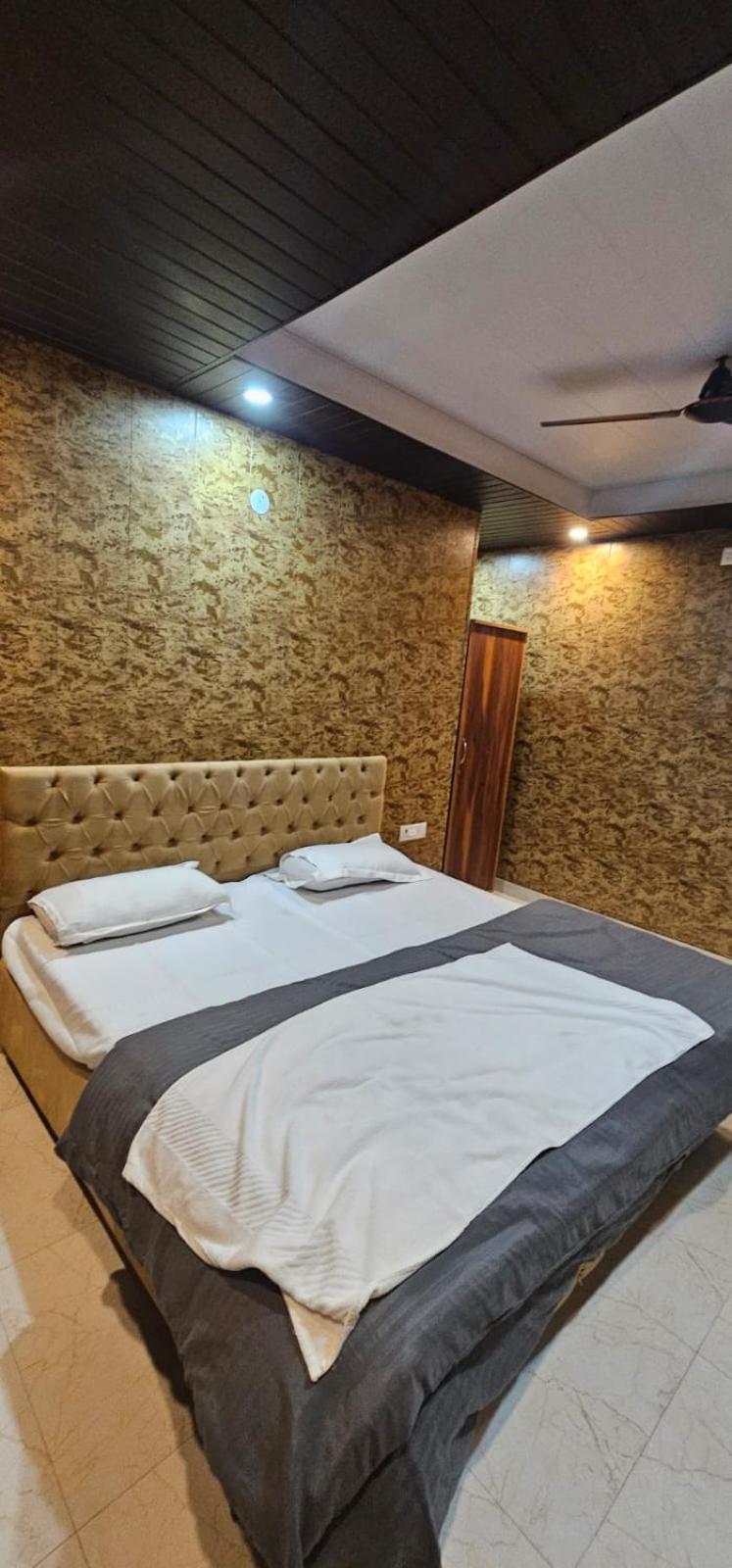 Hotel Mussoorie Gold Mary Dış mekan fotoğraf