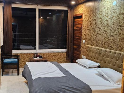 Hotel Mussoorie Gold Mary Dış mekan fotoğraf
